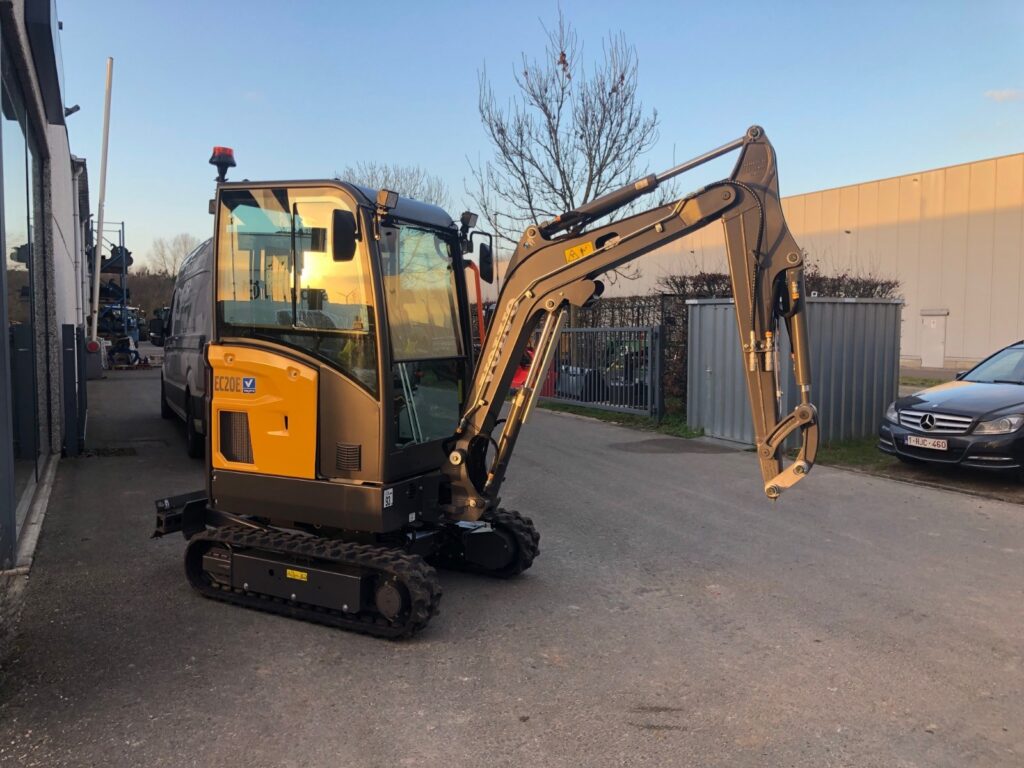VOLVO EC20E Graafmachine
